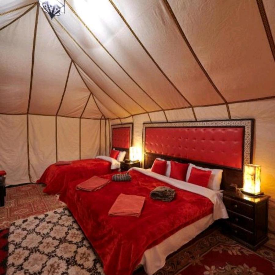 Overnight Luxury Camp 메르주가 외부 사진