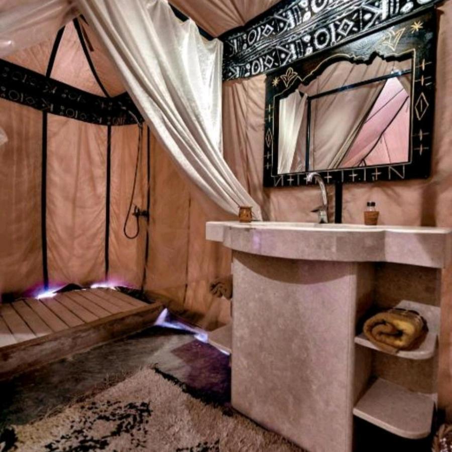 Overnight Luxury Camp 메르주가 외부 사진